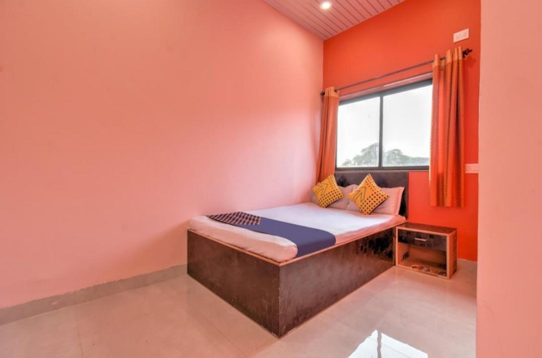 Hotel Nisarg Lodging And Restaurant أورانغاباد المظهر الخارجي الصورة